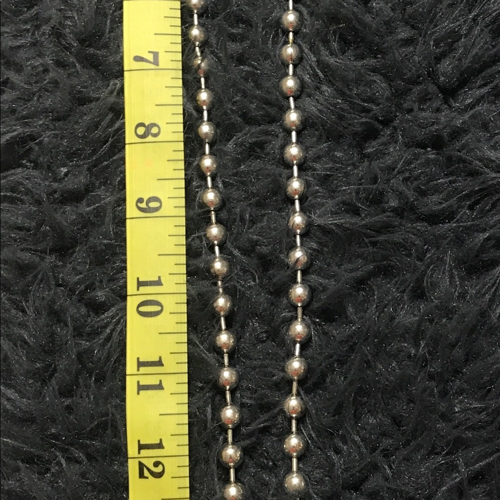 Plunder silver beaded necklace